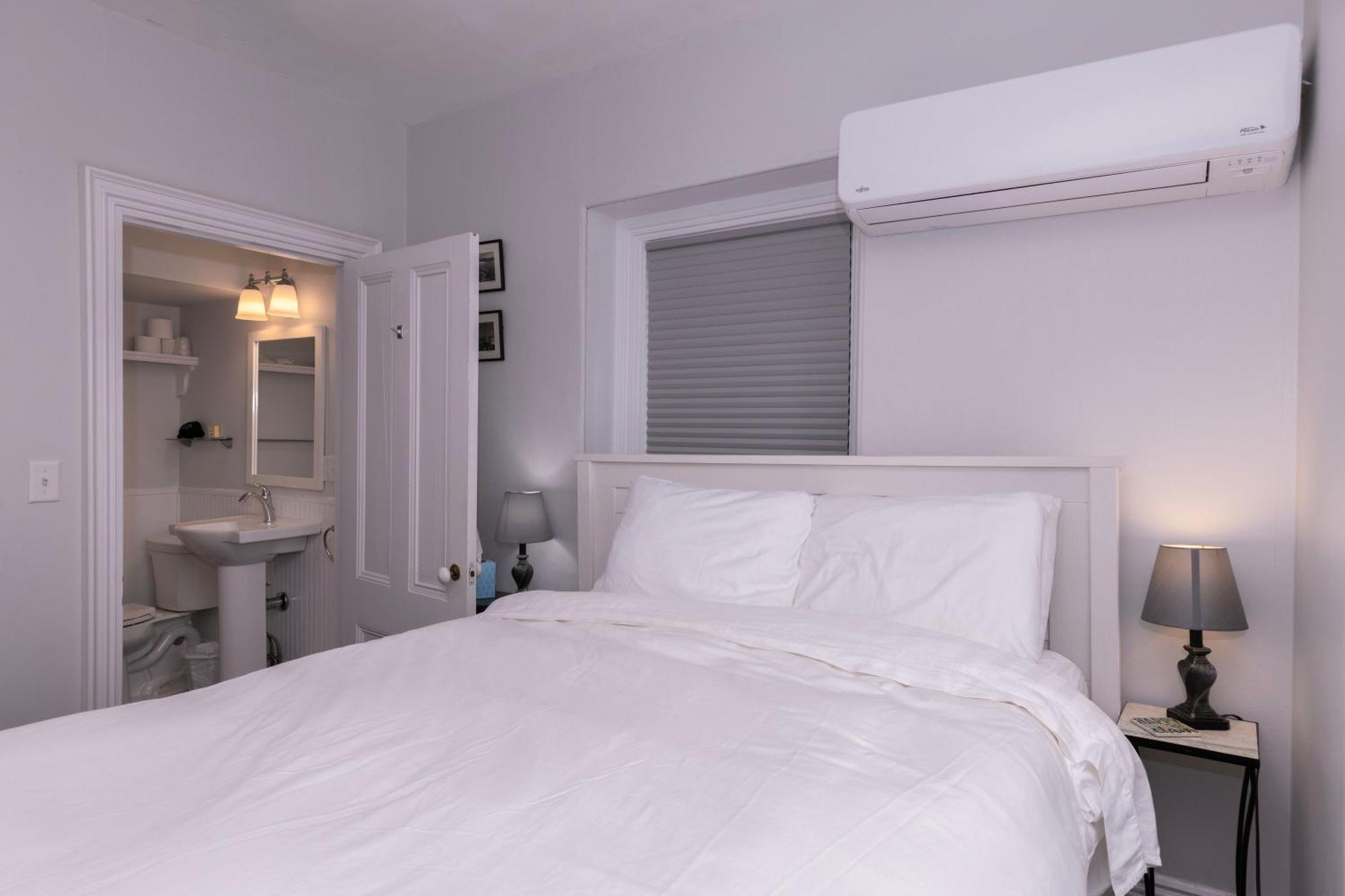 Prince Albert Guest House, プロビンスタウン エクステリア 写真