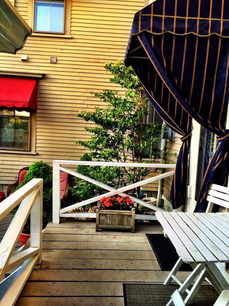 Prince Albert Guest House, プロビンスタウン エクステリア 写真
